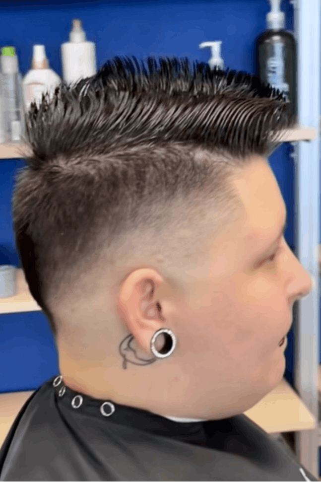 Women's layered haircut mohakwk style